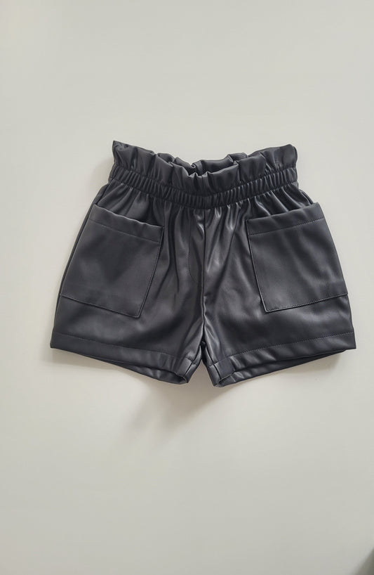 pantalone corto di pelle bambina